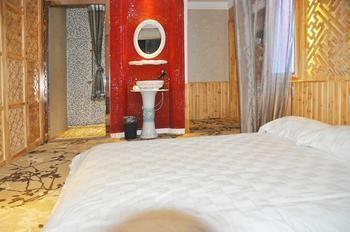 Yichang Xiangjiang No. 1 Hotel ภายนอก รูปภาพ