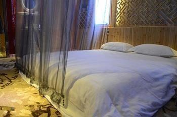 Yichang Xiangjiang No. 1 Hotel ภายนอก รูปภาพ